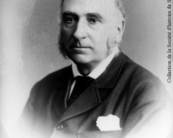 Portrait de Richard William Heneker, 1880. Anglais, né en Irlande, il succède en 1855 à Alexander Galt au poste de commissaire de la BALCo à Sherbrooke. Il occupe aussi des postes de direction dans des entreprises, en plus de participer à la fondation de la Eastern Township Bank et du Sherbrooke Protestant Hospital.