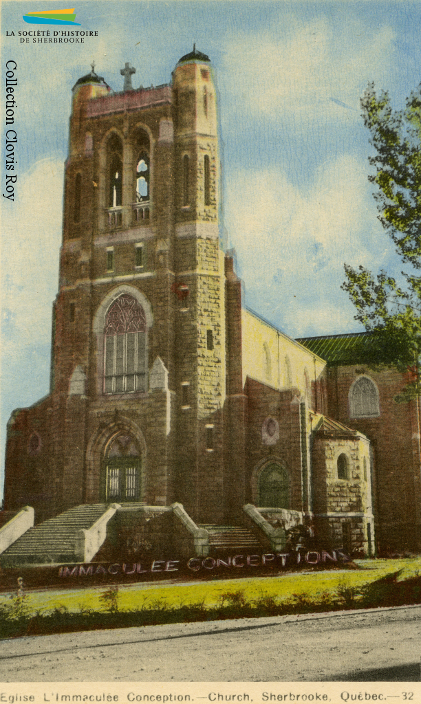 L’église Immaculée-Conception vue de la rue LaRocque, vers 1940. L’église est au cœur d’une partie du quartier ouest où sont construites, à partir de 1908, plusieurs dizaines de maisons devant abriter des familles ouvrières.