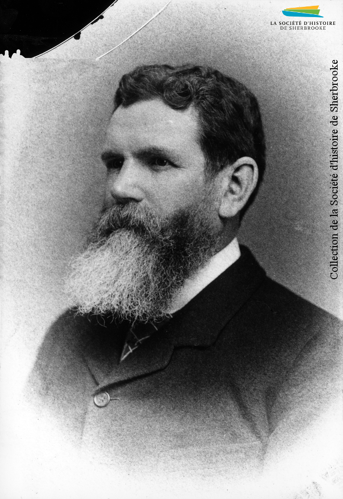 Andrew Paton, vers 1892. Né en Écosse, il immigre au Canada en 1855 et fonde une usine de textiles en Ontario. Il est approché par la BALCo dans les années 1860 pour fonder à Sherbrooke une usine de lainages, à laquelle il donne son nom. Il demeure le directeur de l’usine jusqu’à sa mort en 1892.